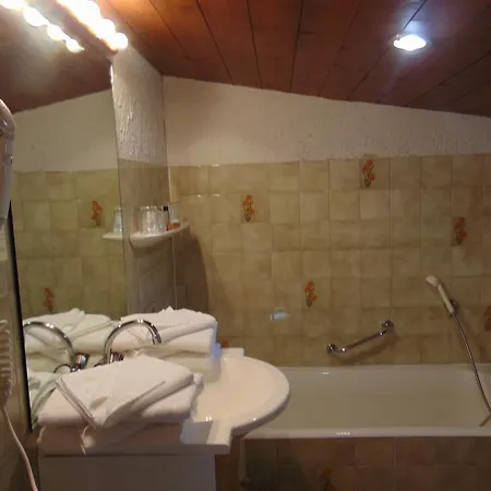 Beausoleil فندق مبيت وإفطار 3*
